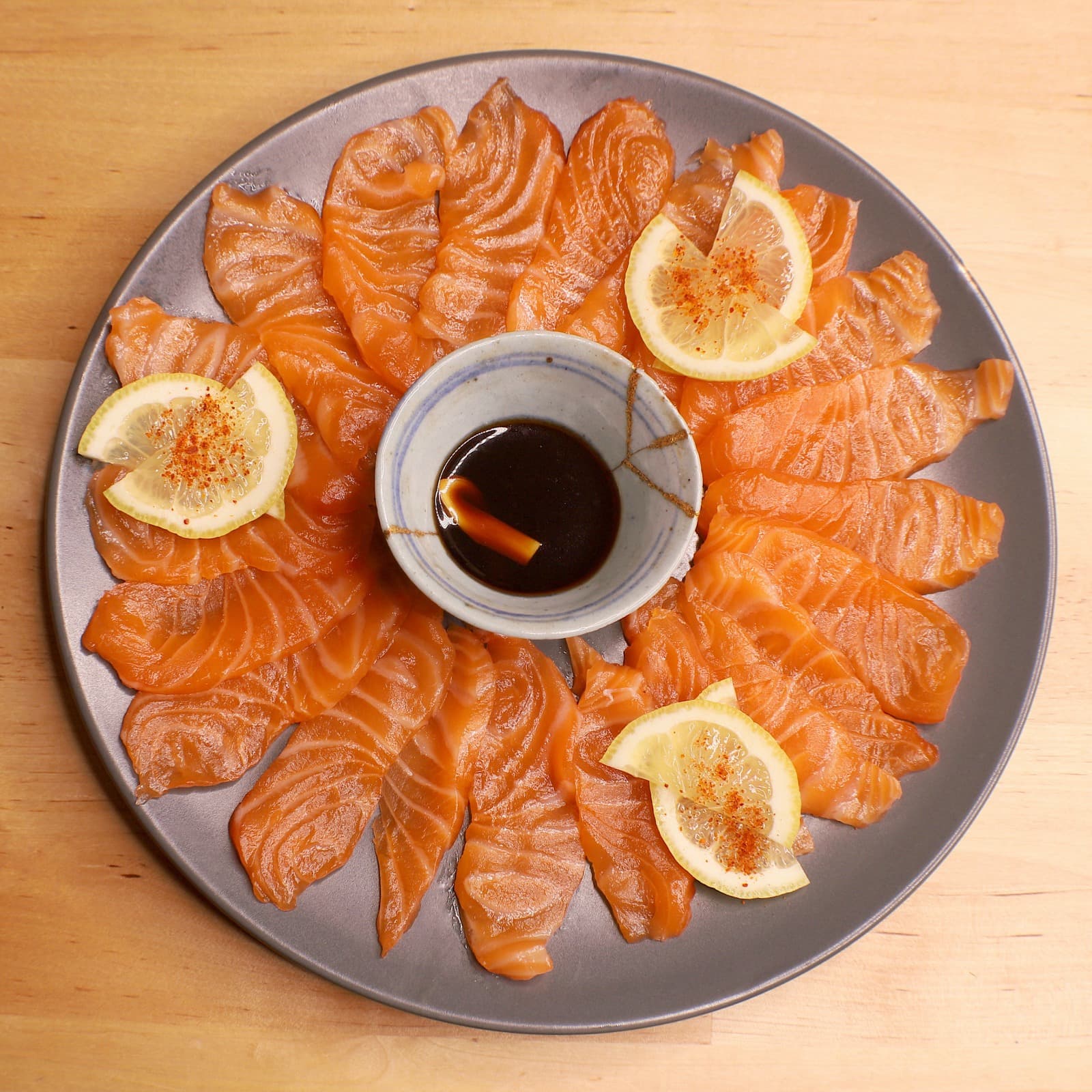 Sashimi de Salmão Premium (20 fatias)
